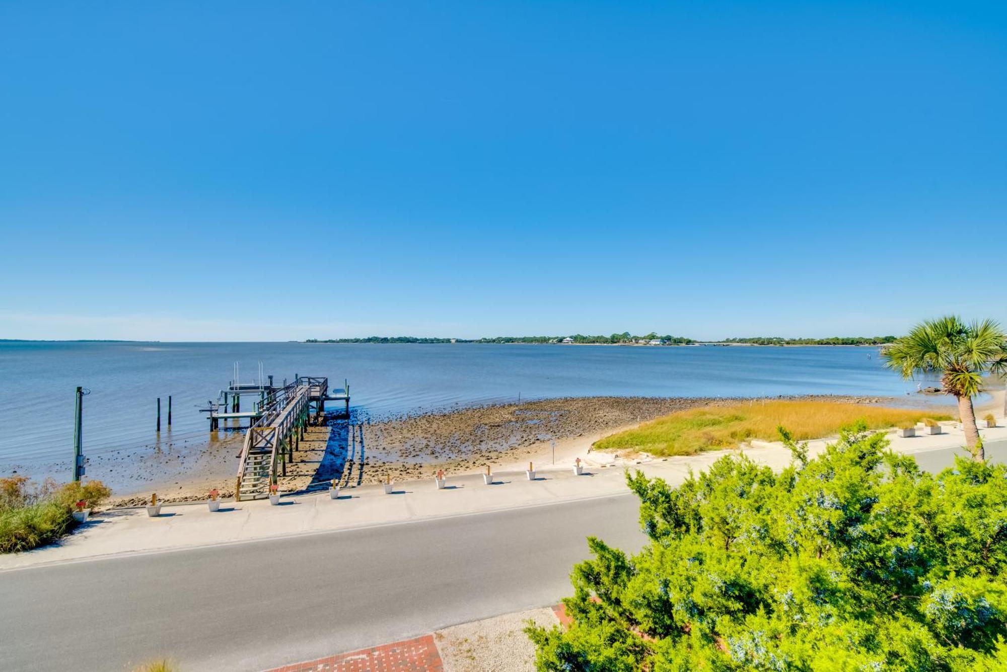 Вилла Oceanfront Oasis In Cedar Key With 2 Balconies! Экстерьер фото